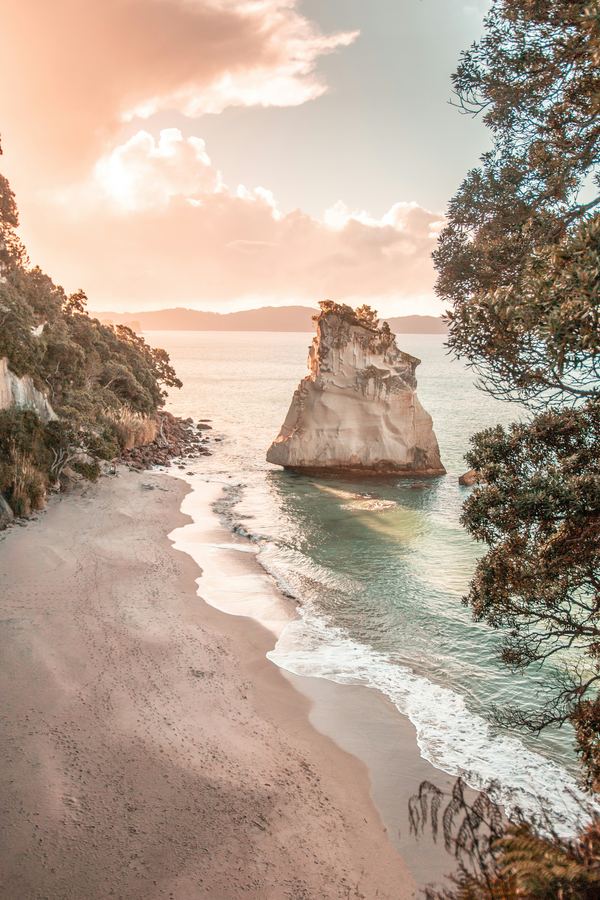 Te Hoho rock in golden light